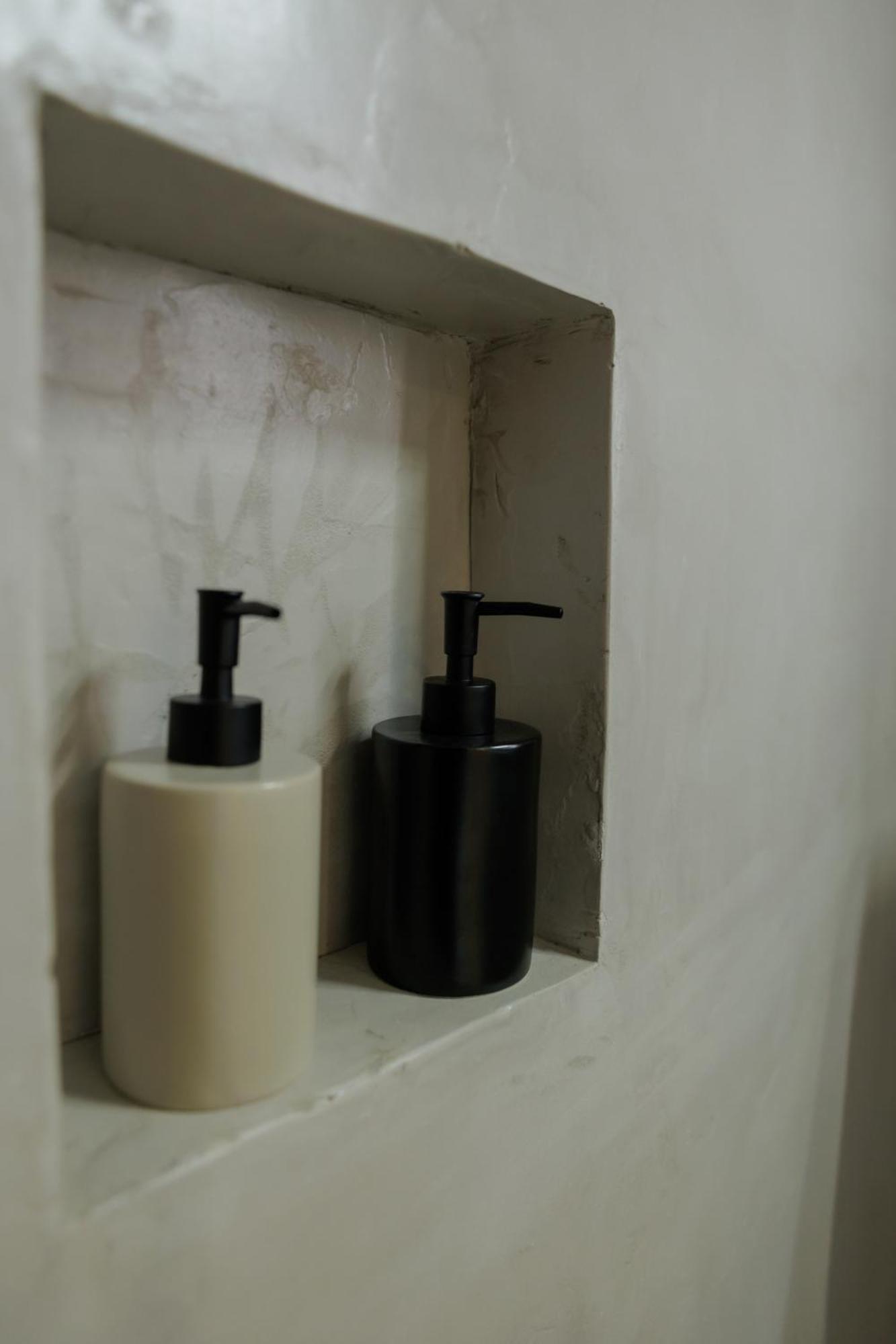 Modern 2Bdr Apt - 2' To Metro - Direct To Acropolis Athene Buitenkant foto