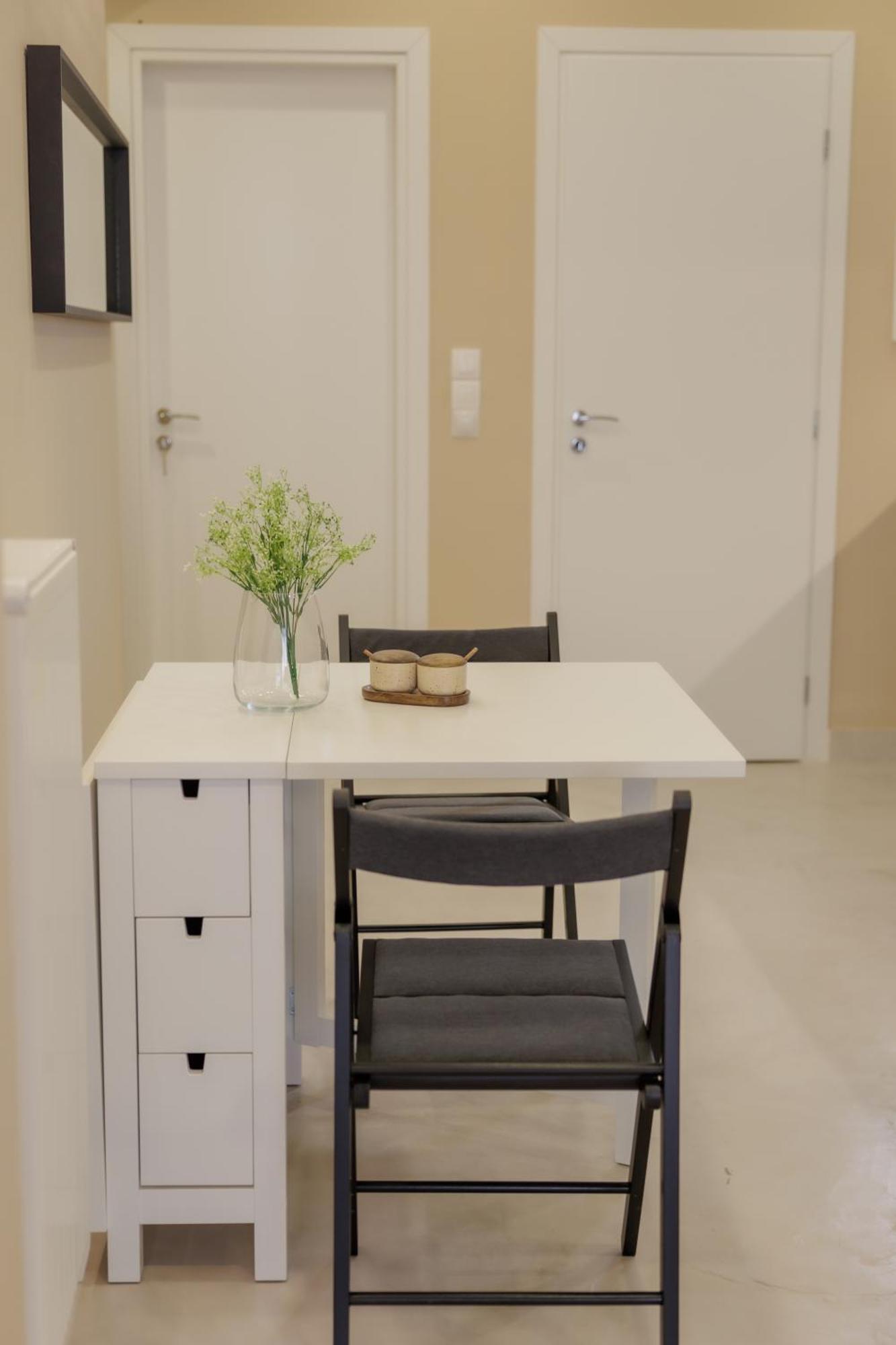 Modern 2Bdr Apt - 2' To Metro - Direct To Acropolis Athene Buitenkant foto