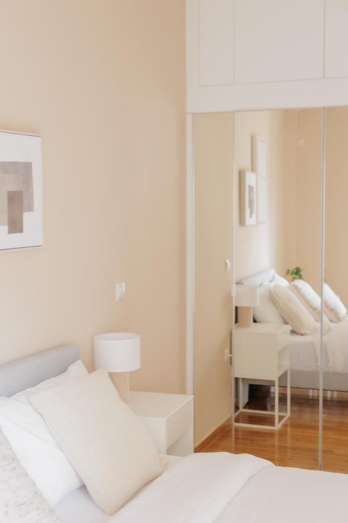 Modern 2Bdr Apt - 2' To Metro - Direct To Acropolis Athene Buitenkant foto