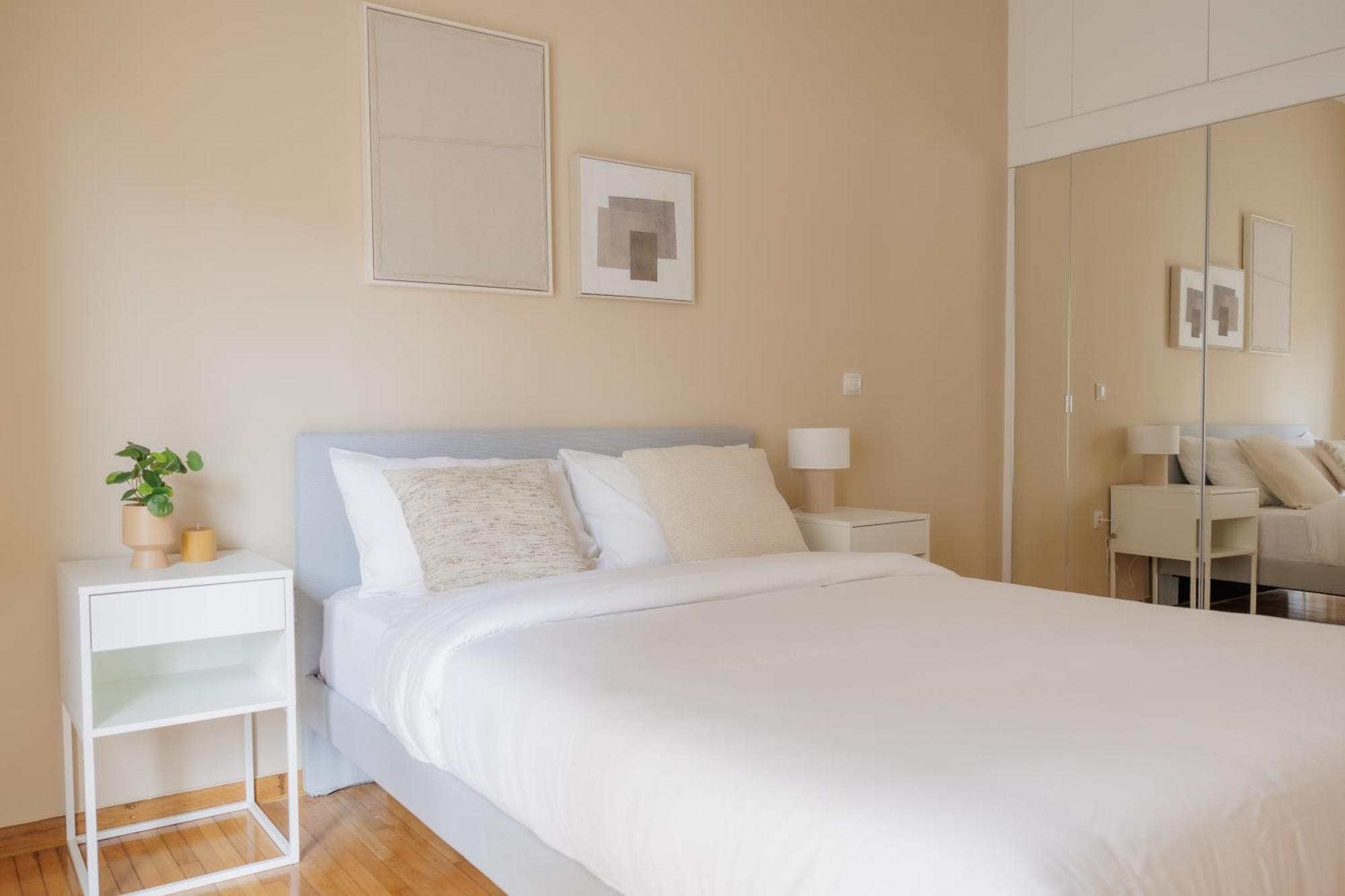 Modern 2Bdr Apt - 2' To Metro - Direct To Acropolis Athene Buitenkant foto