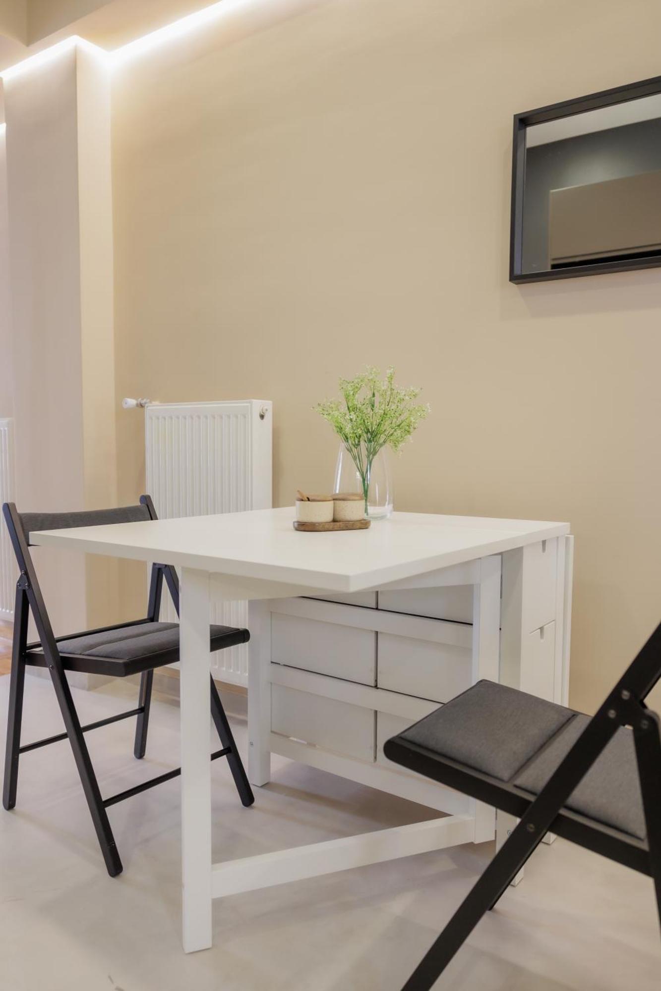 Modern 2Bdr Apt - 2' To Metro - Direct To Acropolis Athene Buitenkant foto